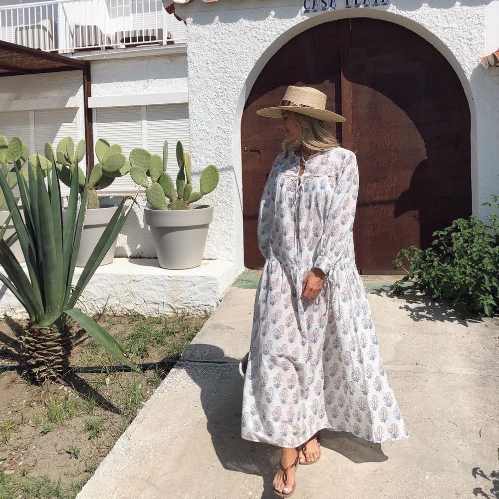 Zara White and Blue Patterned Maxi Dress